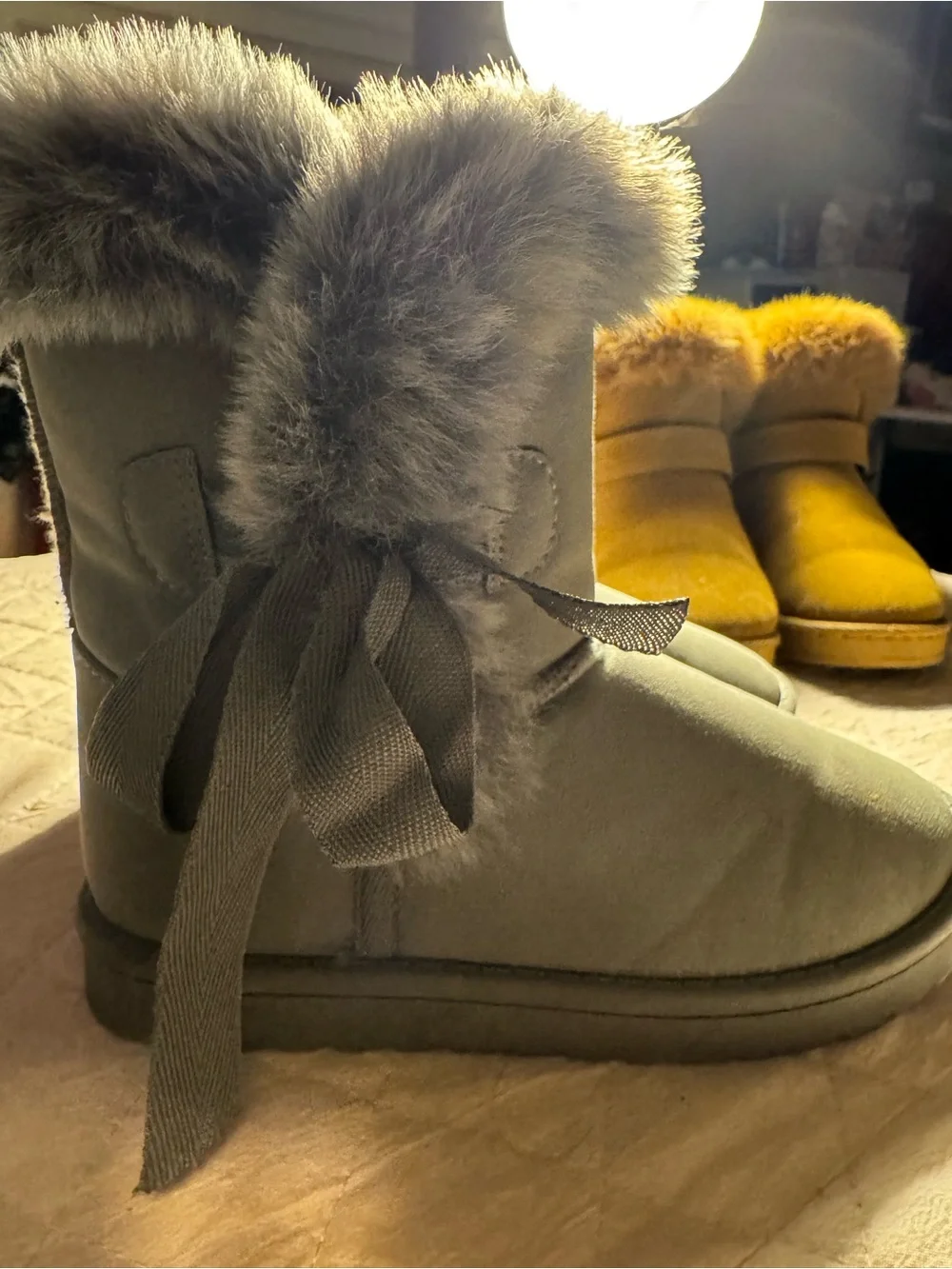 Amazon Girls Faux-Fur Ankle Winter Boots in Gray and Camel